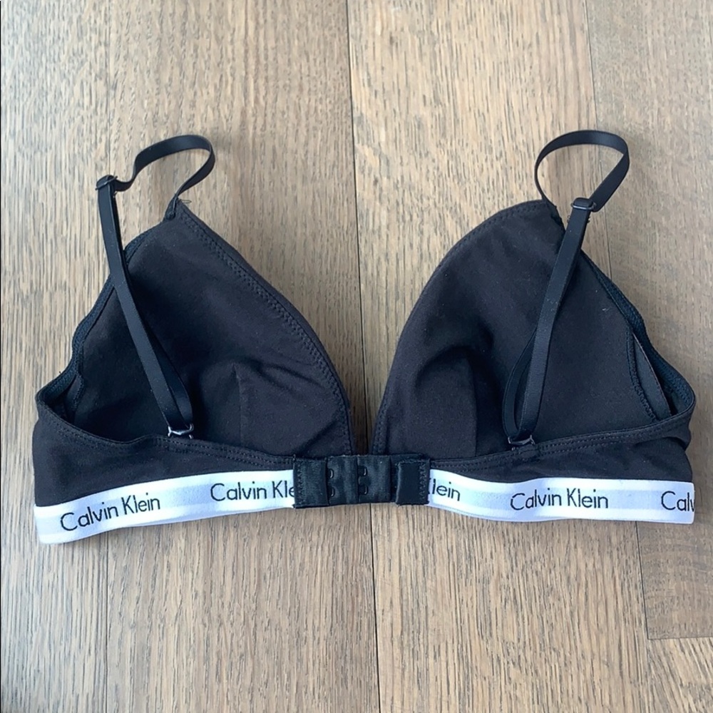 Calvin Klein Bra - Picture 2 of 3